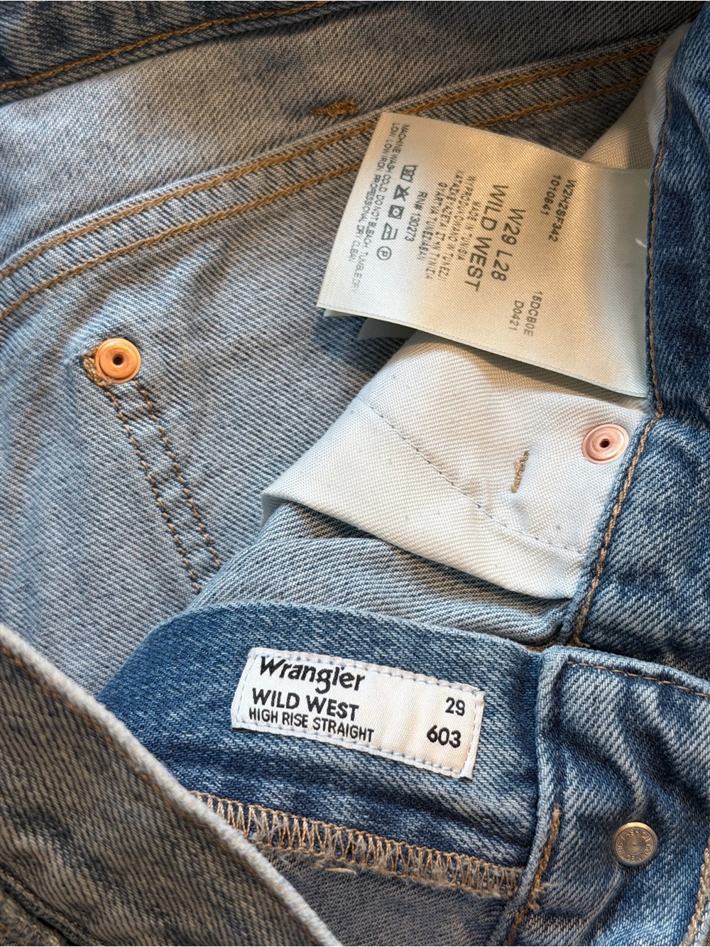 Wrangler Women's Paisley Print Blue Denim Jeans - Picture 3 of 6
